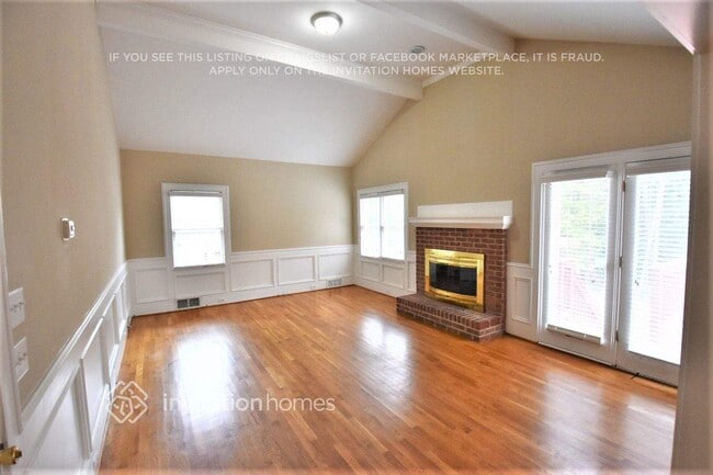 Building Photo - 5055 Shadow Path Ln SW