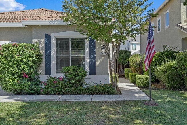 Building Photo - 2477 Veneto Ln