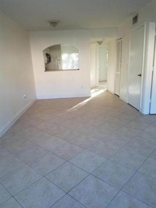 Foto del edificio - 3800 S Jog Rd