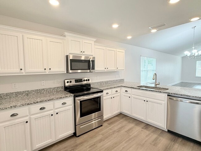 Foto del edificio - 3-Bedroom Home - Commanders Cove