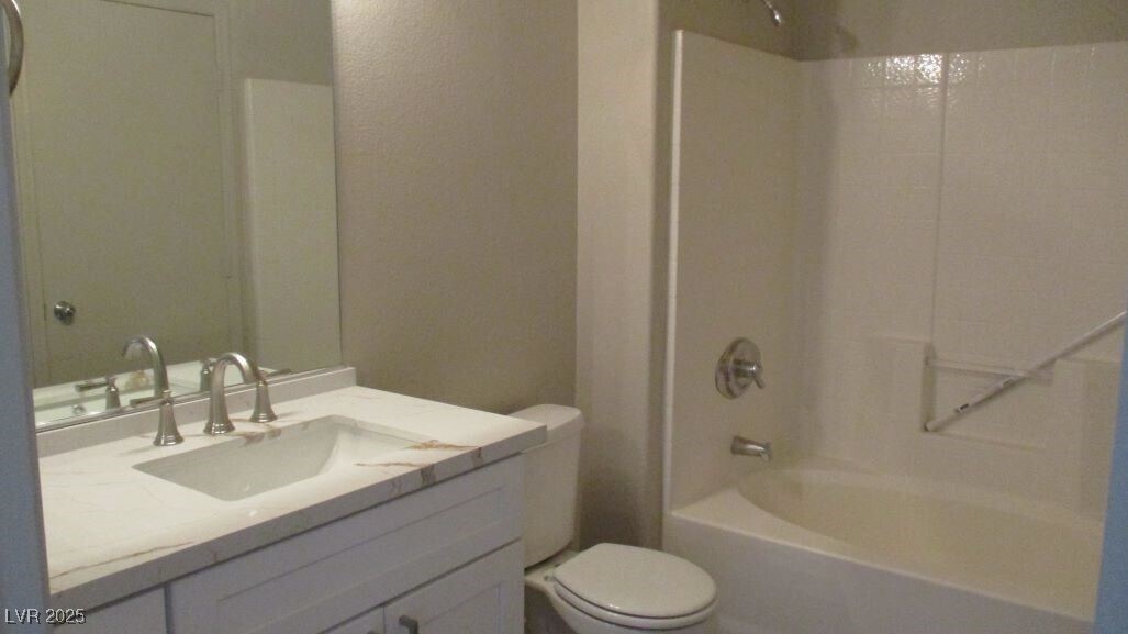 Foto del edificio - 8250 N Grand Canyon Dr