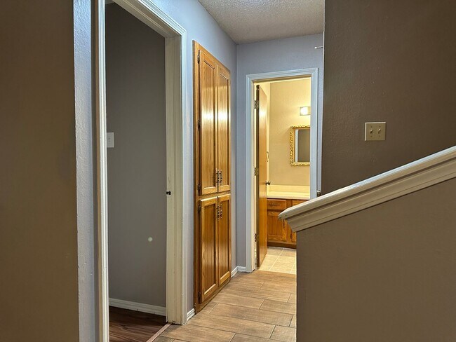 Foto del edificio - 119 Perth Ct