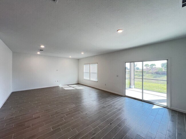 Foto del edificio - Awesome 3 BD/2BA Home in Beautiful Ocala!!!