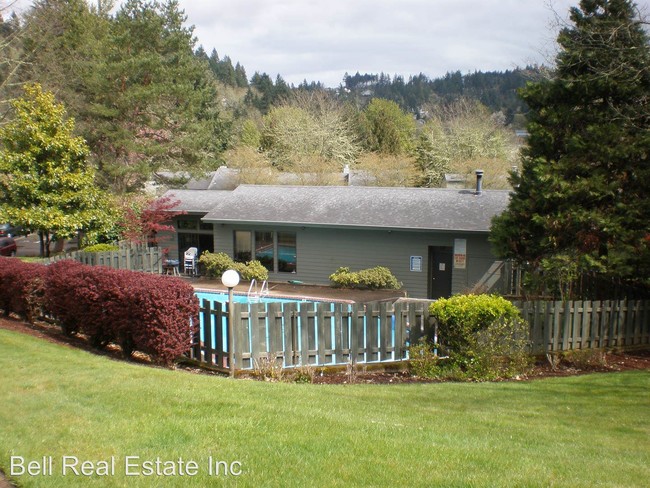 Foto del edificio - 4429 Fox Hollow Rd