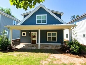 Building Photo - 659 Oglethorpe Ave
