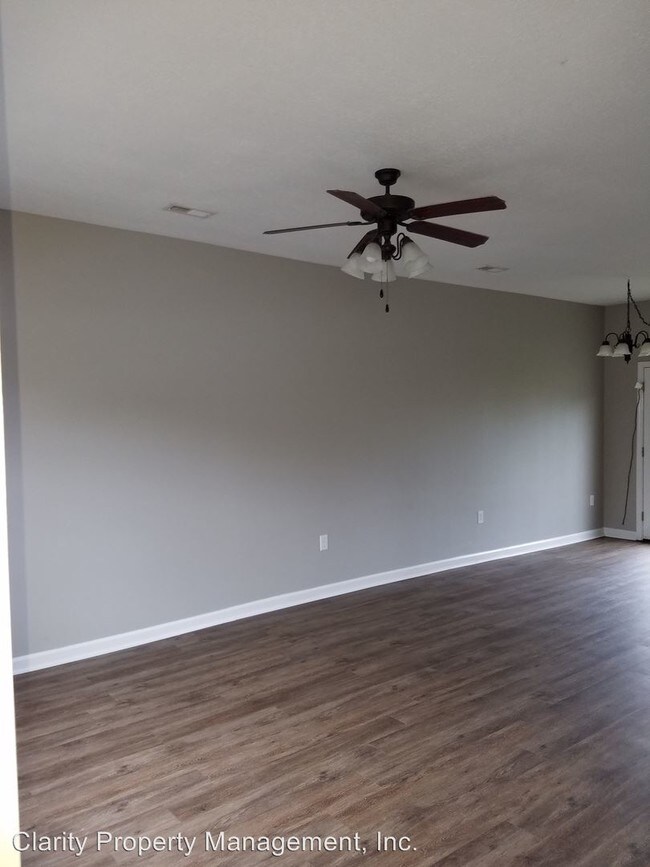 Building Photo - 2 br, 2.5 bath House - 3717 Keri Lane