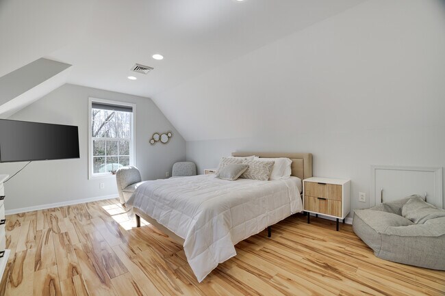Foto del edificio - 106 Alwen Ave