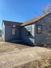 Building Photo - 3308 S Tyler St