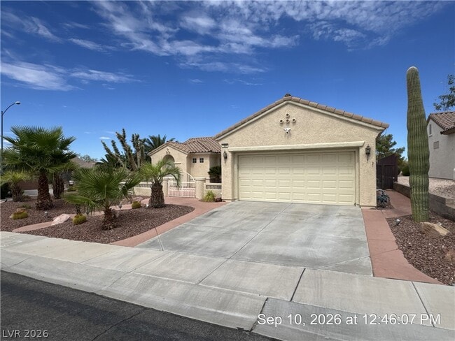 Building Photo - 1699 Rockcrest Hills Ave