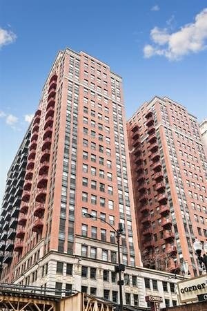 Primary Photo - 208 W Washington St