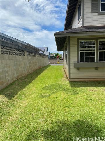 Foto del edificio - 95-1040-1040 Pakau St