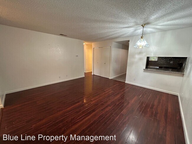 Building Photo - 3 br, 2 bath House - 1520 Schenone Ct #10