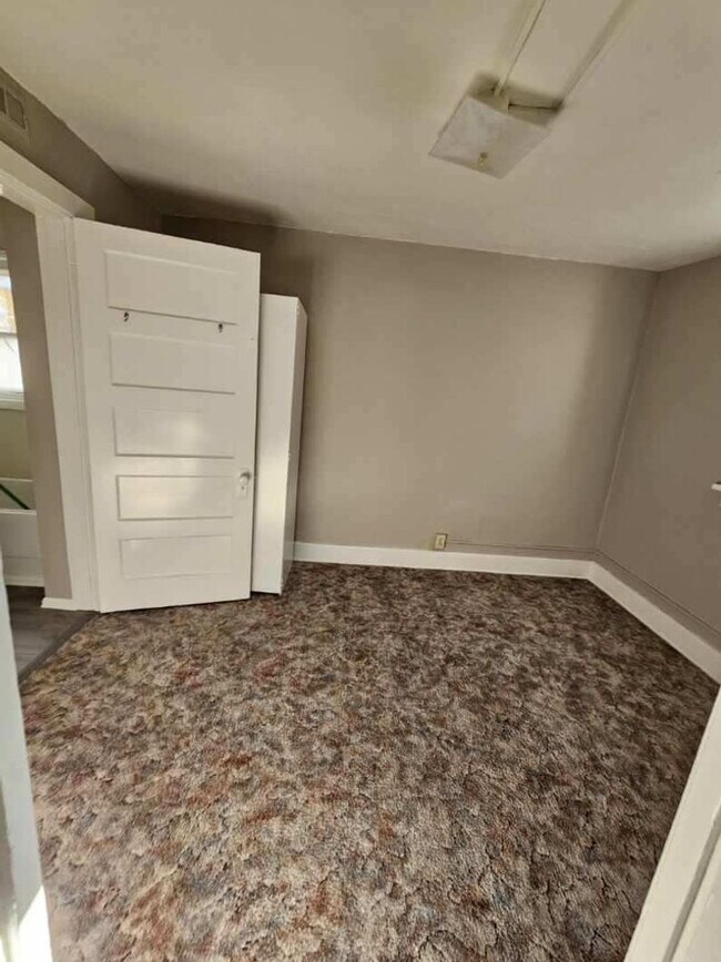 Foto del edificio - 539 S McKinley St