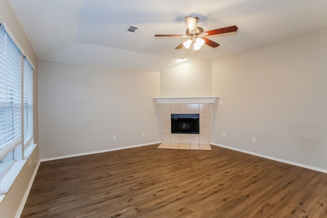 Building Photo - 2628 Fondren Rd