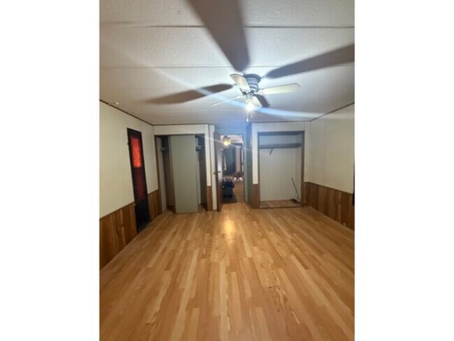 Foto del edificio - 2866 Pine Forest Rd