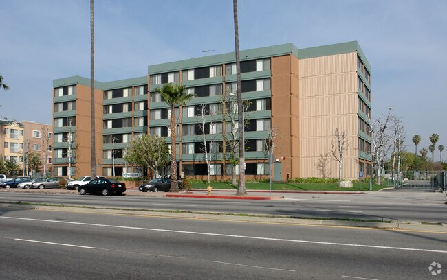 Foto del edificio - Vistas Apartments