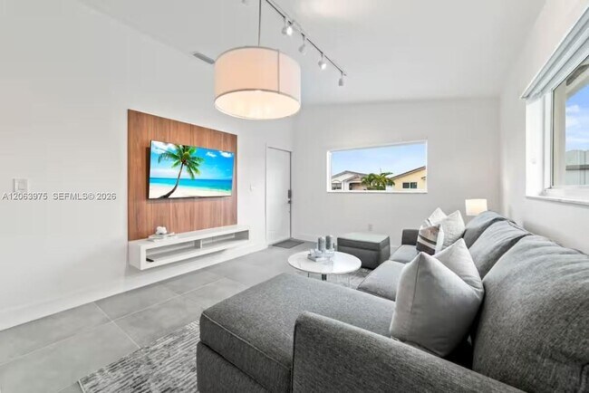 Foto del edificio - 2776 W 71st Pl