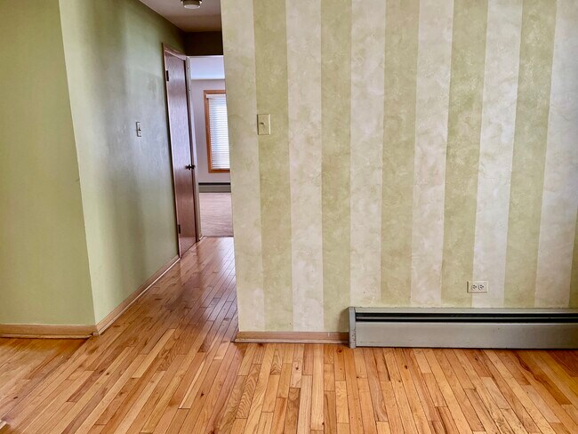 Foto del edificio - 1920 W 34th Pl