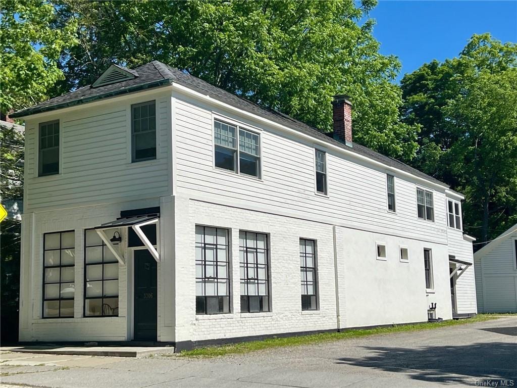 3306 Franklin Ave, Millbrook, NY 12545 Room for Rent in Millbrook, NY