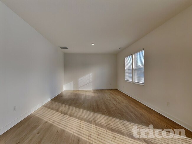 Foto del edificio - 11827 Moorfield Ln