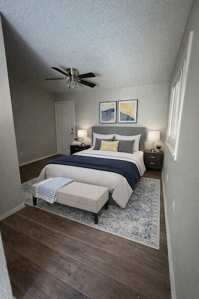 Building Photo - 9823 Walnut St