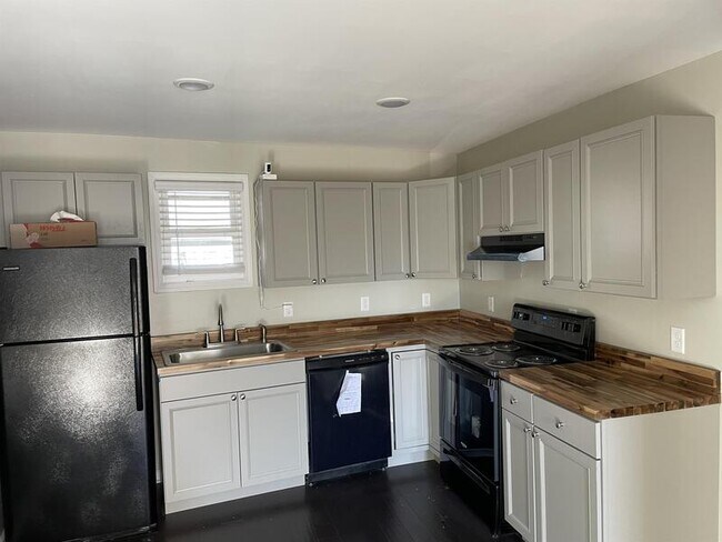 Foto del edificio - 381 Georgetown St