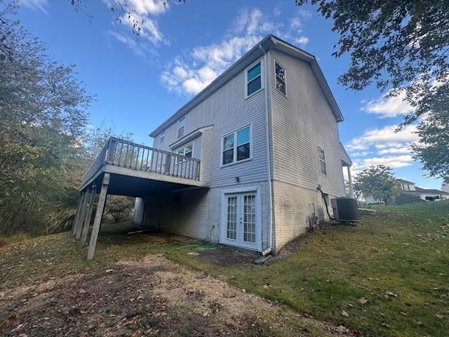 Building Photo - "Spacious 4-Bedroom Haven with 3 Full Bath...