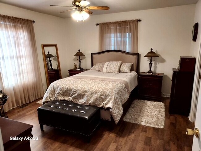 Foto del edificio - 2 bedroom / 2 bath located in Lake Tansi