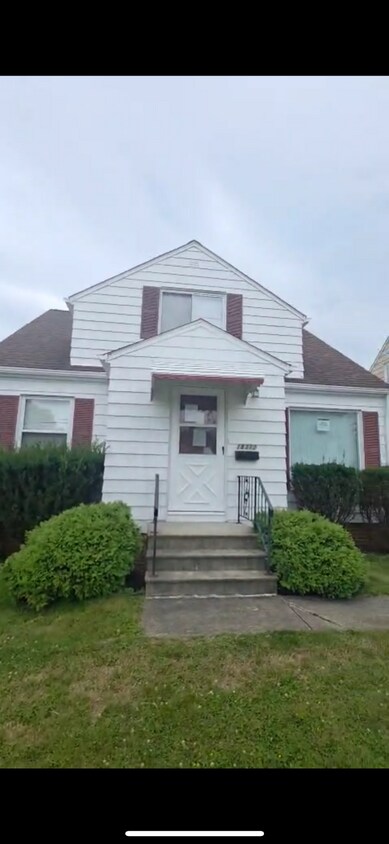 Foto del edificio - 18312 Edinboro Ave