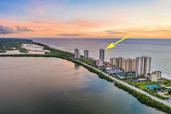 Foto del edificio - 5420 N Ocean Dr