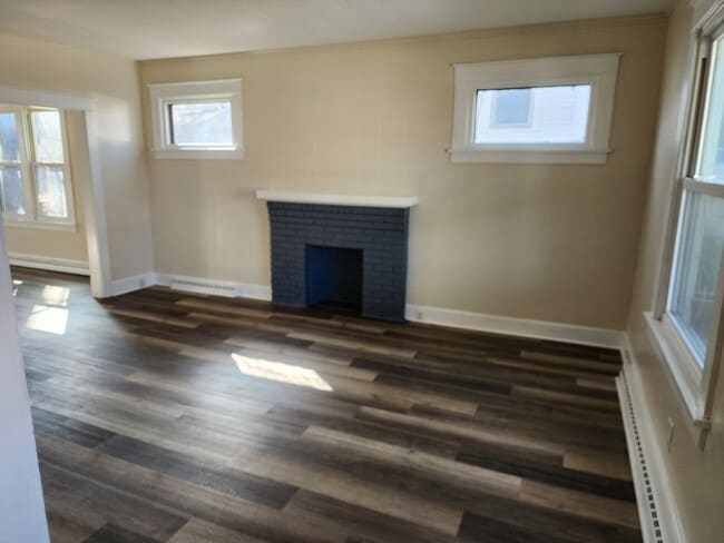 Building Photo - 489 Nimick St