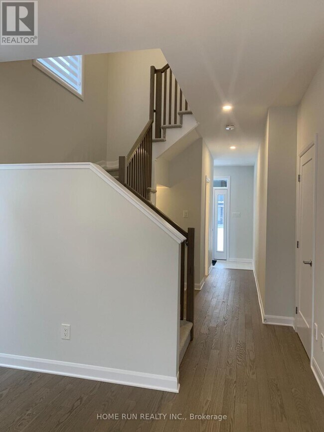 Building Photo - 287 Elsie MacGill Walk