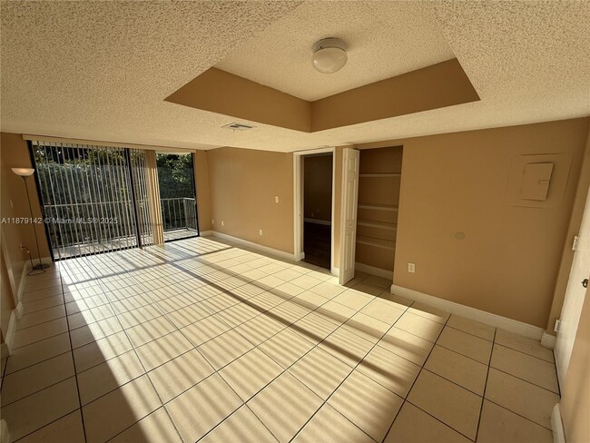 Building Photo - 8006 SW 149th Ave
