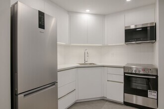 Building Photo - 2285 Rue St Mathieu