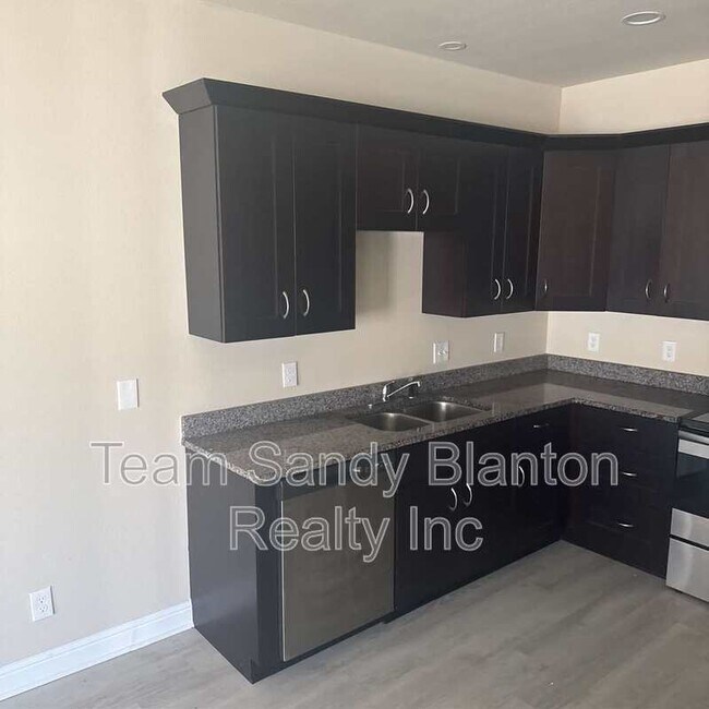 Foto del edificio - 1907 Doctor M.L.K. Jr Dr