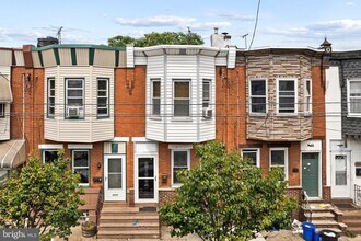 Building Photo - 3056 Aramingo Ave