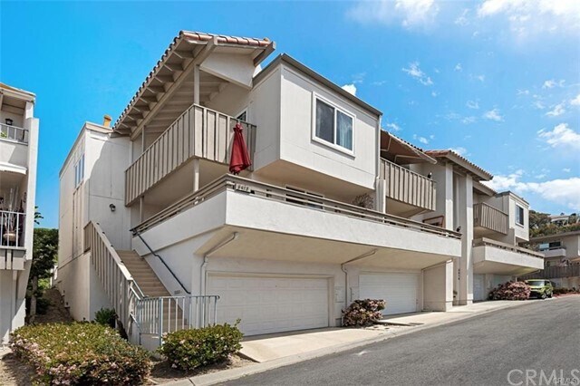 Building Photo - 3518 Calle Verano