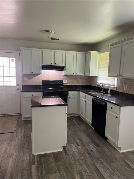 Building Photo - 2254 Tilson Cir
