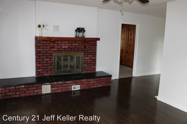 Building Photo - 3 br, 1.5 bath House - 2221 Anthony Rd.