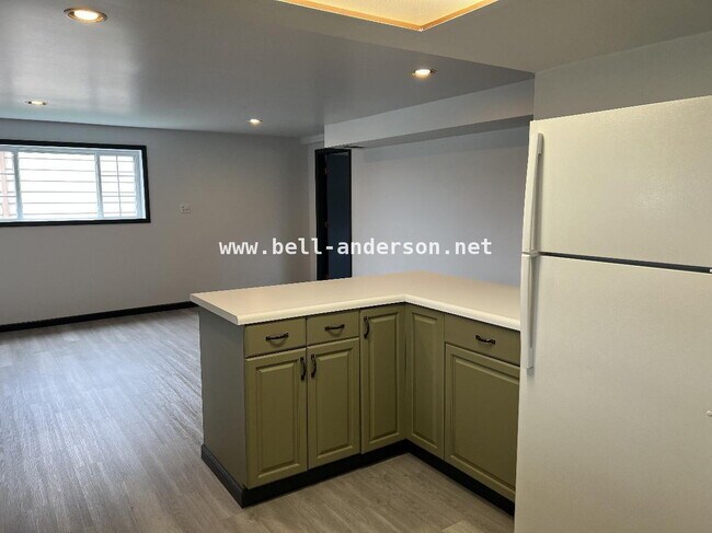 Foto del edificio - Ready to Move In, Mother-in-law Unit!