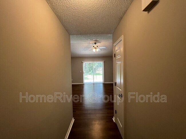 Building Photo - 1306 Forbes St