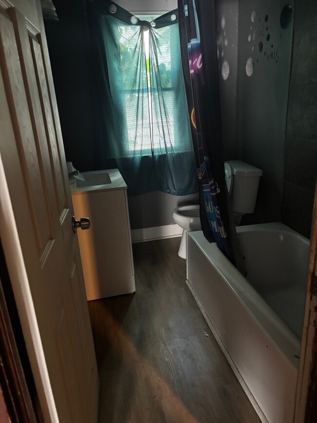 Photo - 12704 Brackland Ave (Cleveland, OH) Apartment