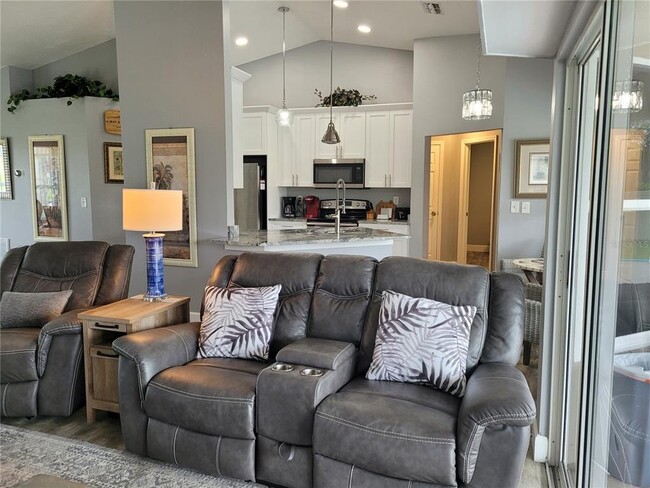 Foto del edificio - 1128 SW 45th Terrace