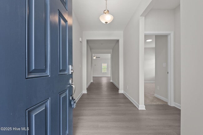 Building Photo - 700 Chestoa Trl
