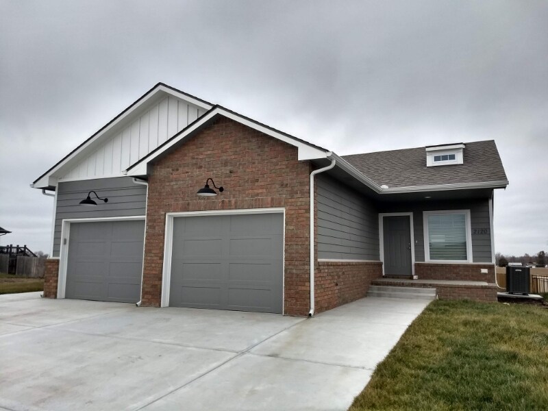 2118 E Village Estates Dr, Park City, KS 67219 Townhome Rentals in