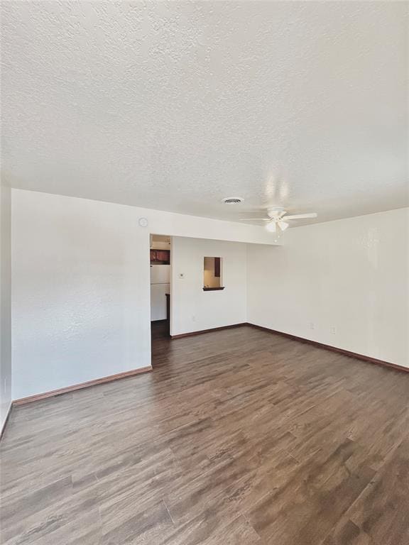 Building Photo - 1901 E Lindsey St