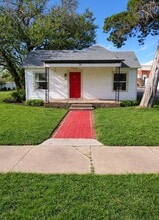 Building Photo - 119 W Apache St