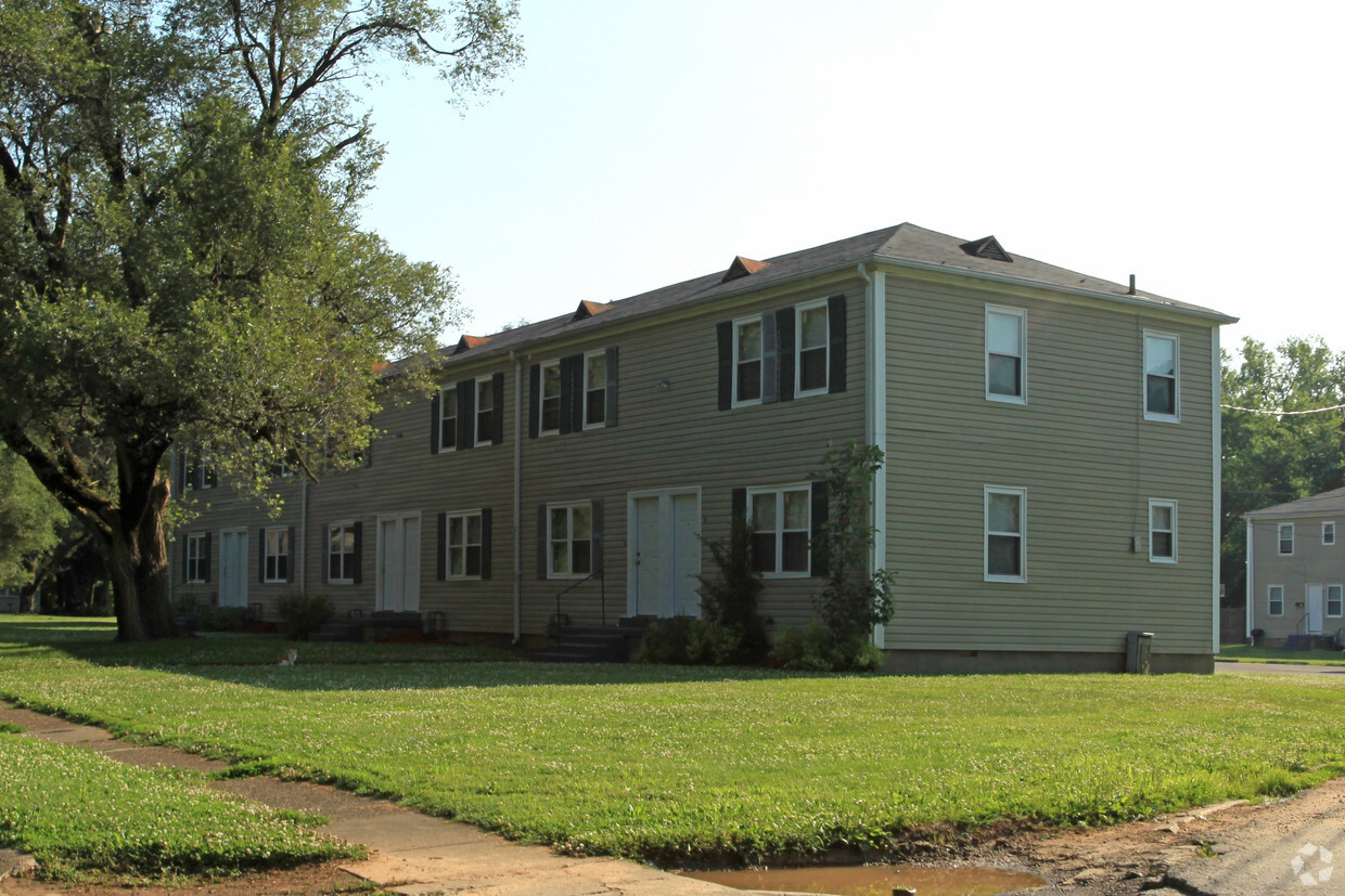 Building Photo - Manslick Place Apartments