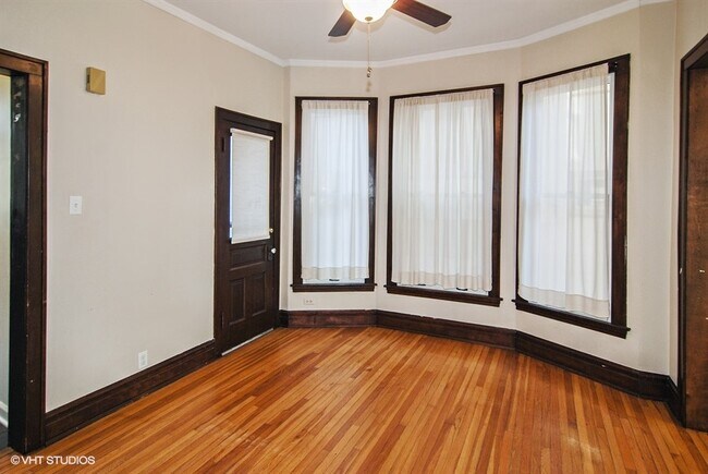 Foto del edificio - 622 N East Ave