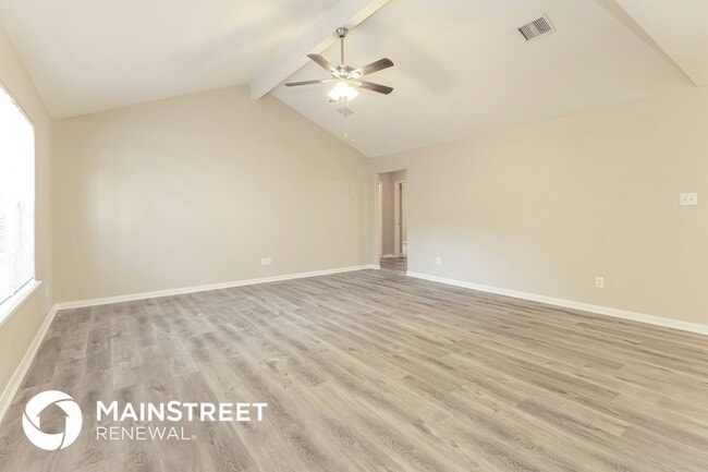 Foto del edificio - 16360 Hidden River Ct